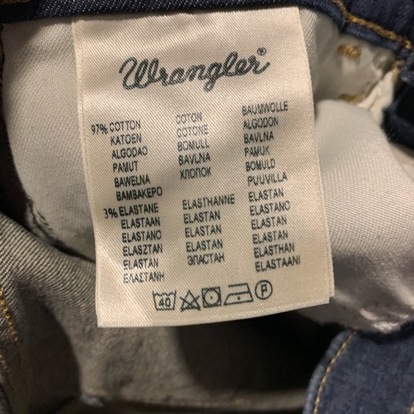 NWT Ladies Wrangler Corynn Jeans - Picture 12 of 15